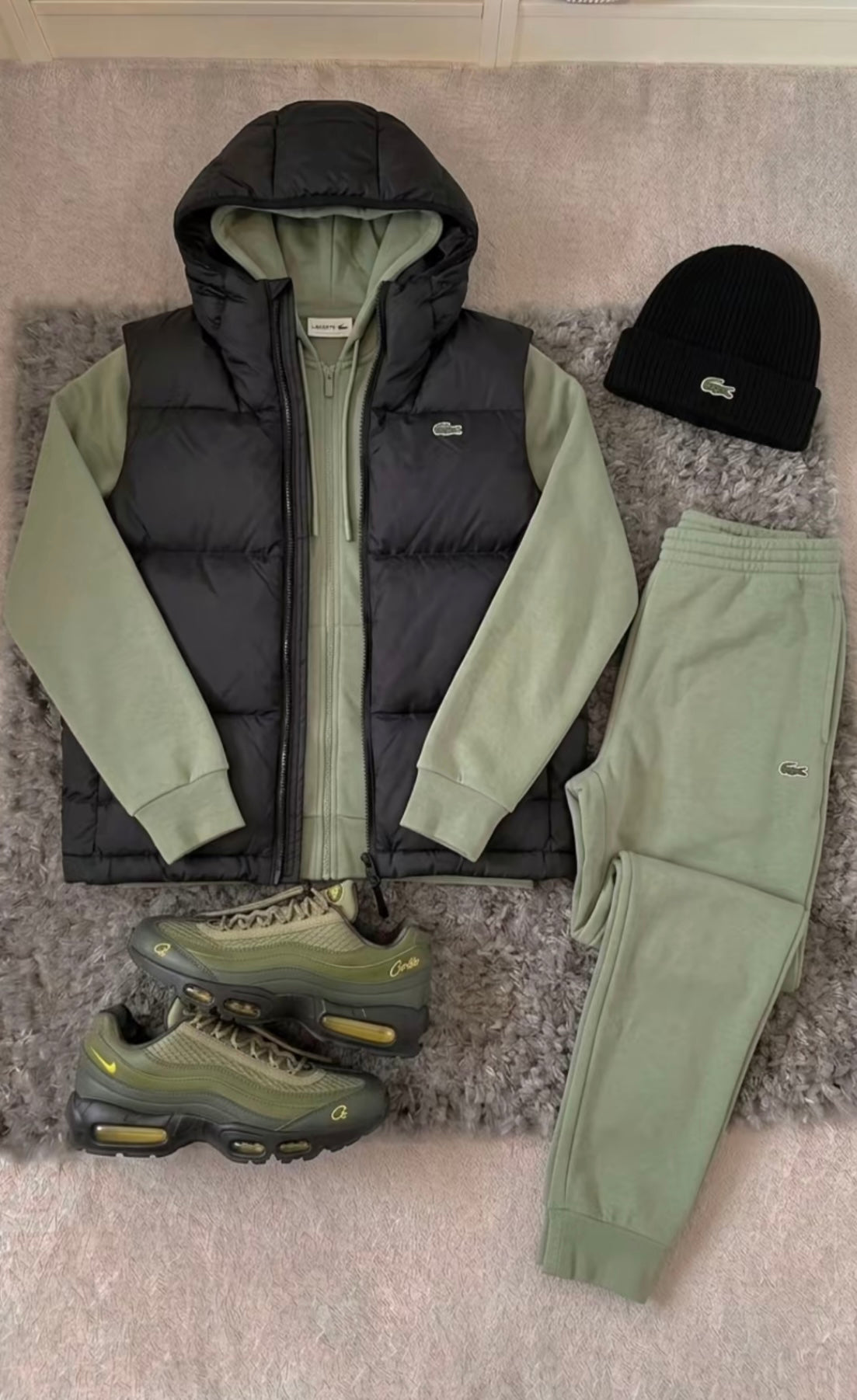 Outfit