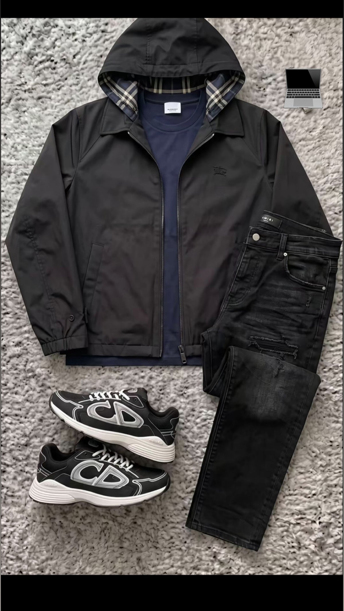 Outfit