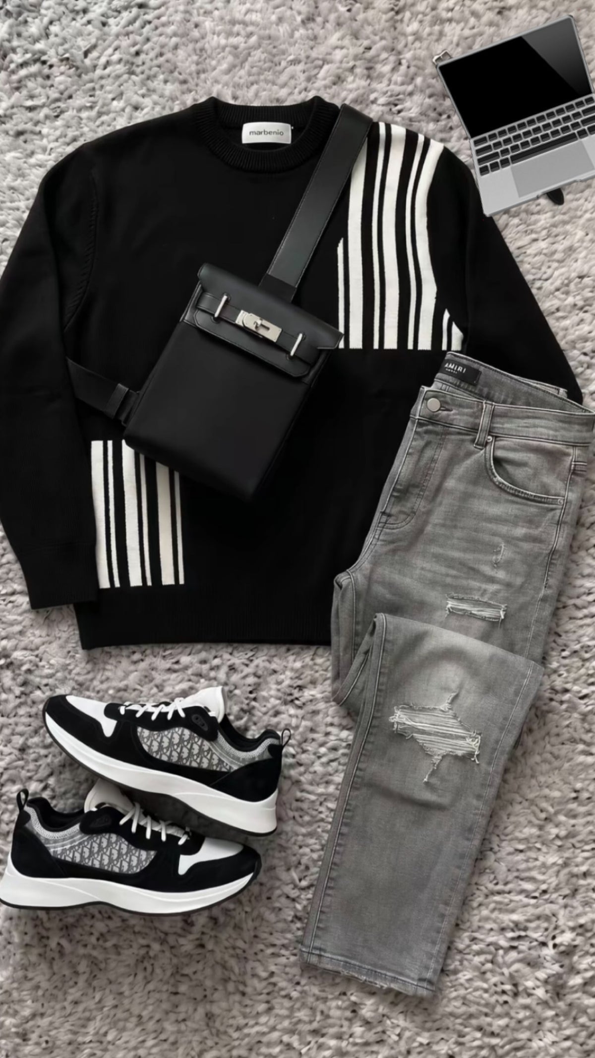 Outfit