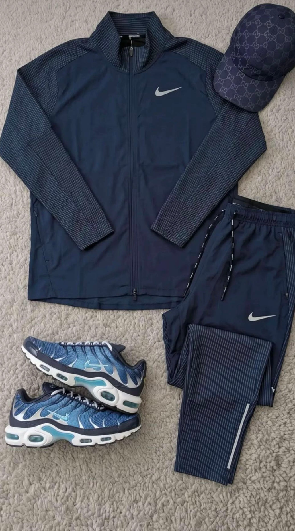 Outfit