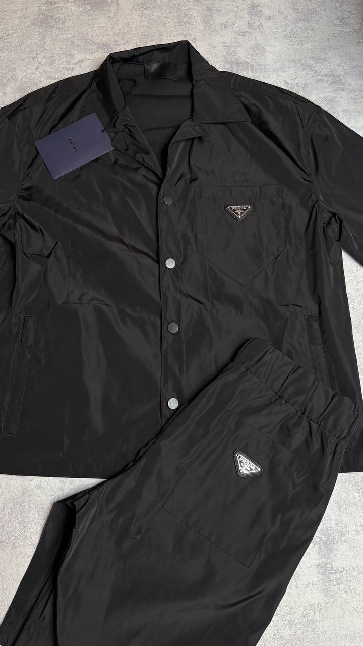 Outfit Prada Noir