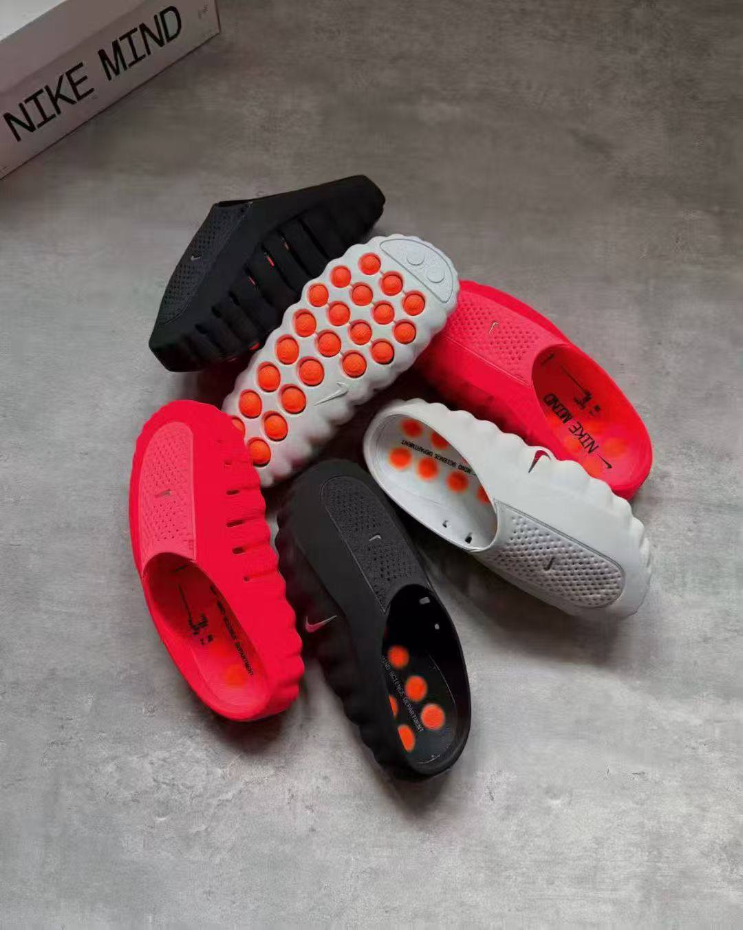 NIKE Mind x10