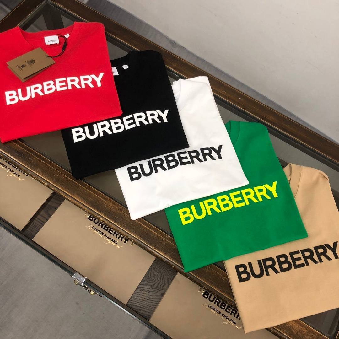 T-shirt Burberry