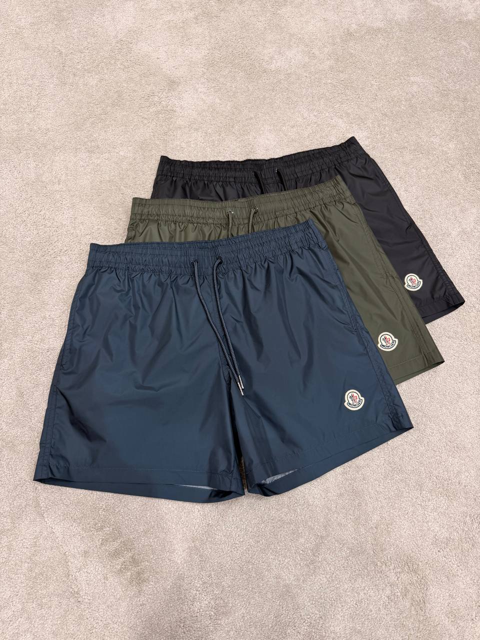 Short moncler