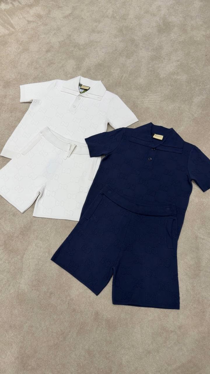 Ensemble Gucci